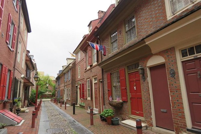 Discovering Colonial Philadelphia Private Walking Tour - Architectural Styles and Historic Buildings