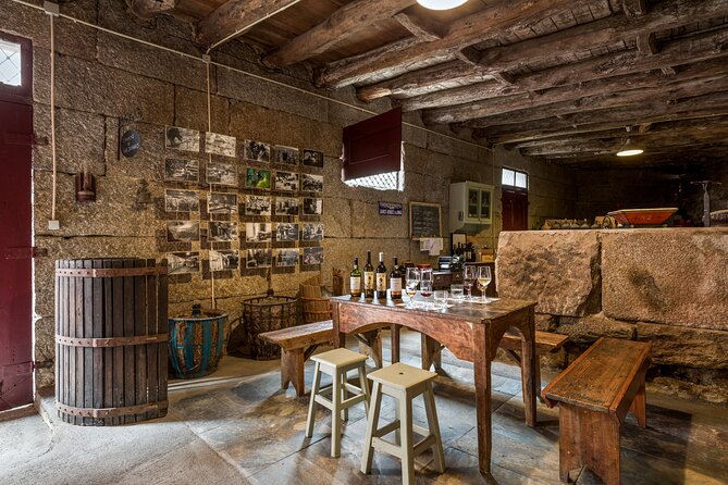 Douro & Vinho Verde: Family Wineries Private Tour in Portugal - Tour Duration and Meeting Point