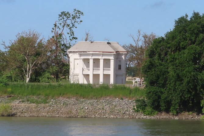 Driving in Delta's Wine Country: Private Self-Guided Audio Tour - Tour Start and End Details