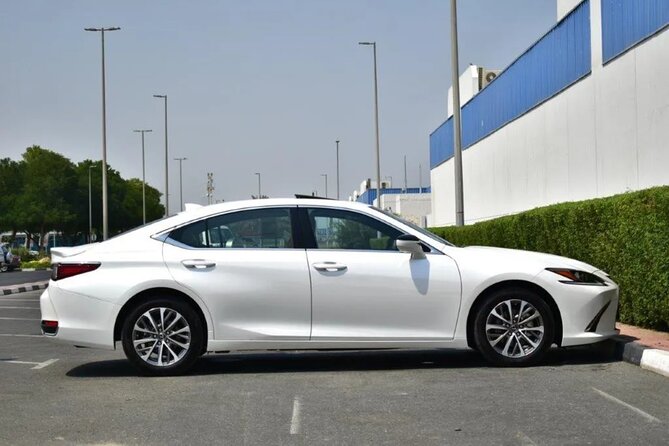 Dubai Airport to Sharjah City Transfers in Lexus Luxury Sedan - Benefits of Choosing Lexus Luxury Sedan Transfers