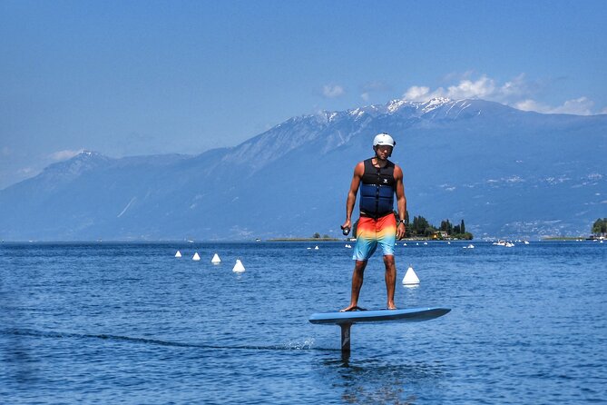 Electric Flying Surfboard Private Lesson on Lago Di Garda - Lesson Overview