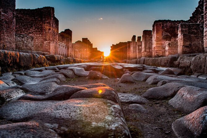 Escape the Dead Exploration Game in Pompeii - Good To Know