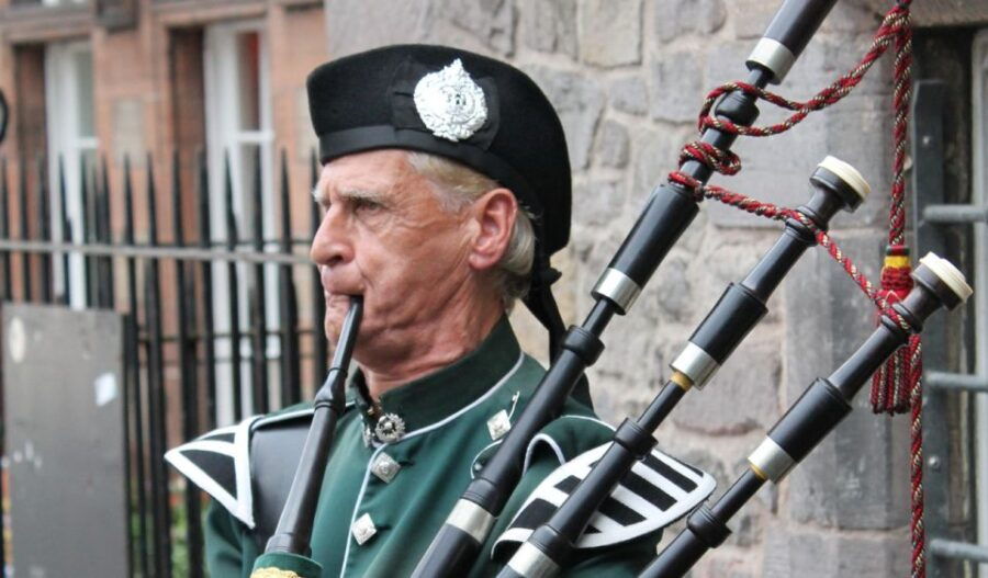 From Glasgow: Private Day Trip to Edinburgh With Transfers - Activity Details