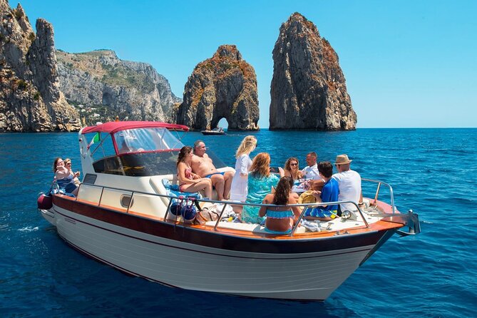 Full Day Guided Tour in Capri by Boat With Transfer - Itinerary Details