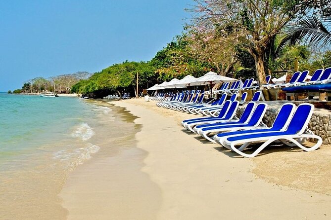 Full Day Isla Del Encanto - Rosario Islands - Overview of Isla Del Encanto