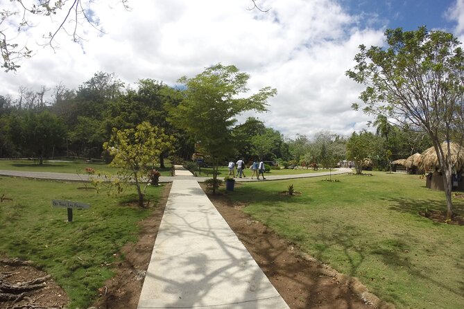 Full Day Private Guided Tour in Lagoon Dudu From Santo Domingo - Itinerary Highlights