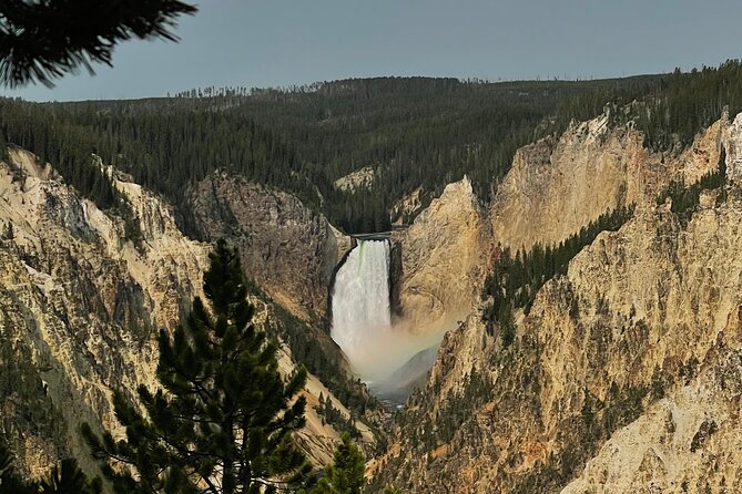 Full-Day Private Tour of Yellowstone - Tour Start Time