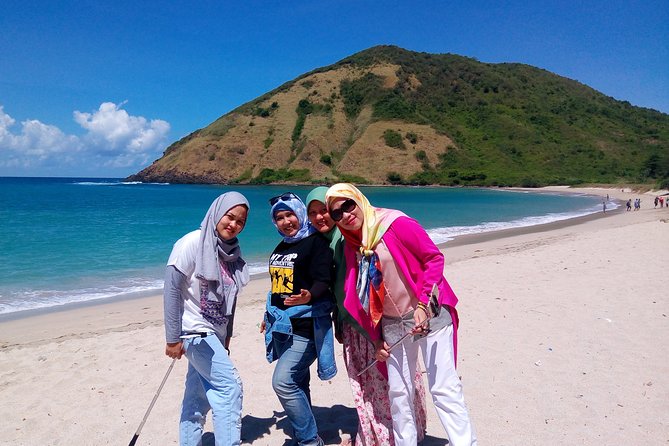 Full-Day Private Trip to South Lombok - Tour Highlights