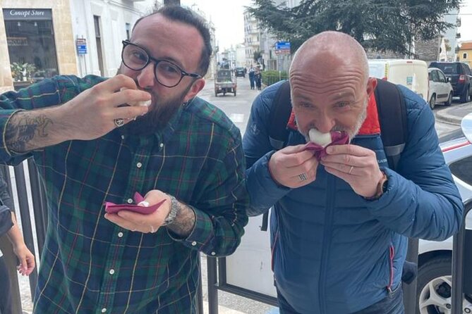 Gastronomic Tour of Alberobello on Foot With Guide and Snack - Tour Overview