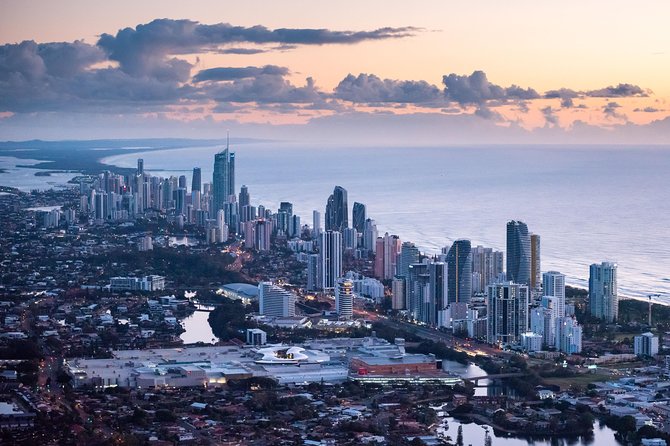 Gold Coast Hot Air Balloon With 5 Star Champagne Buffet Breakfast - Tour Overview