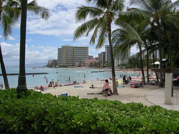 GPS-Guided Waikiki Walking Tour Part 1: Hawaiian Royalty - Historical Background of Hawaiian Royalty