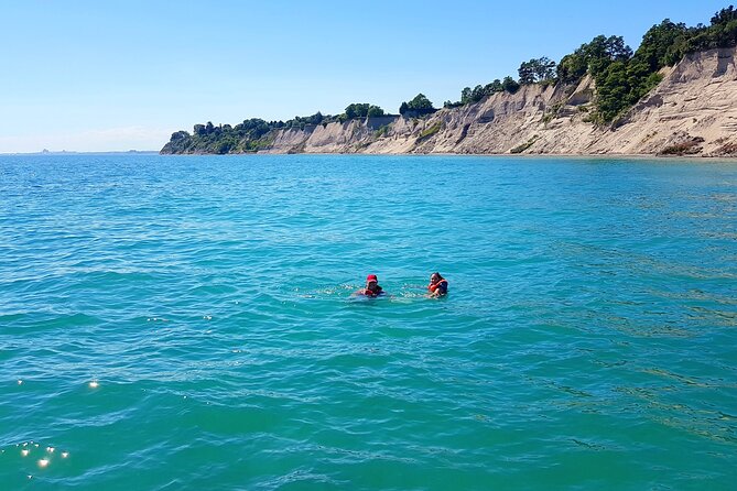 Grill & Chill Private Yacht Charter on Lake Ontario / Boat Rental - Overview of the Private Yacht Charter