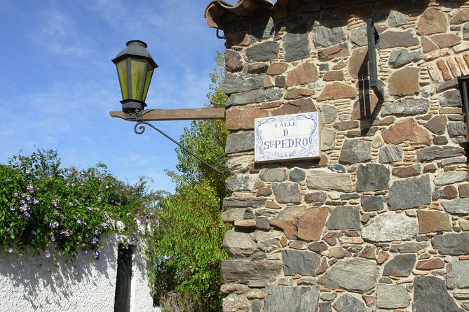 Guided Day Trip to Colonia Del Sacramento From Montevideo - Tour Highlights