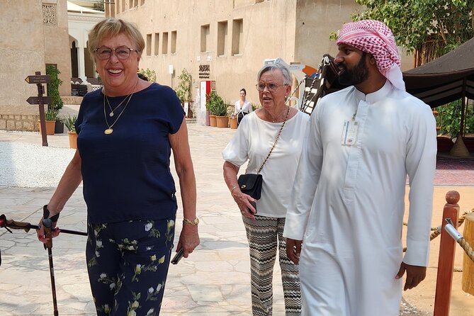 Half Day Historic and Cultural Tour Throughout Old Dubai by Foot - Meeting and Pickup Information