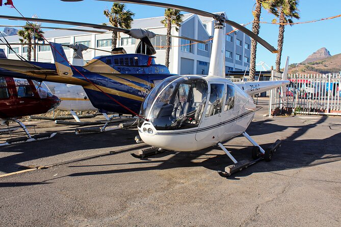 Helicopter Tour in Victoria & Alfred, Table Mountain & Cape Town - Tour Details