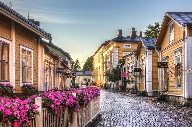 Helsinki VIP City Tour and Medieval Porvoo by Private Car With Personal Guide - Luxurious Alternative to Group Tours