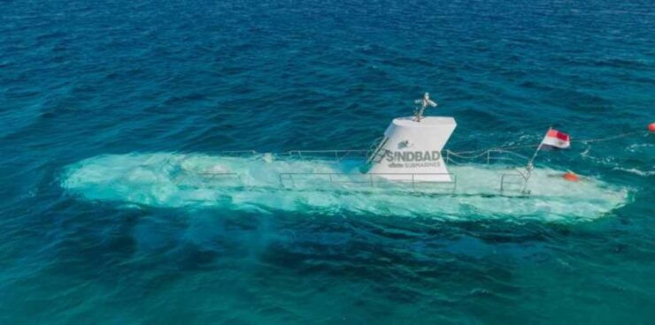 Hurghada: Sindbad Submarine and Parasailing With Transfers - Activity Overview