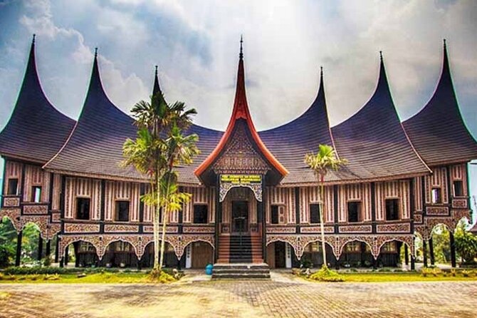 Jakarta Private Guided Indonesian Culture and Tradition Tour - Pricing and Booking