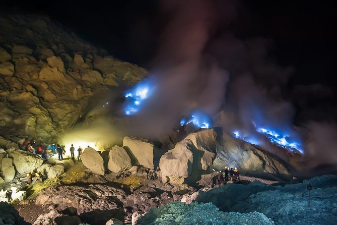 Kawah Ijen Midnight Blue Flame Tour Package - Tour Details
