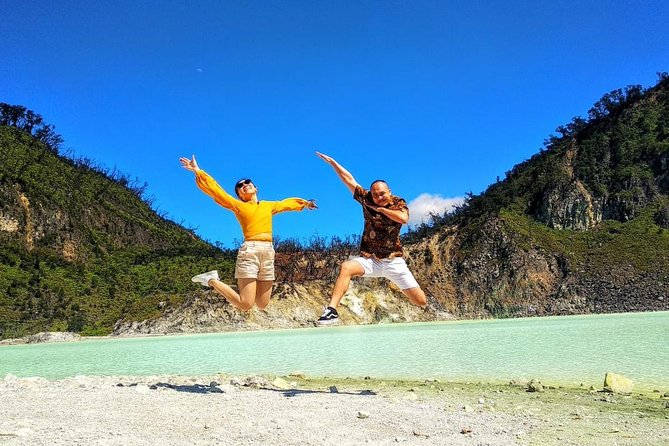 Kawah Putih Tour From Bandung City - Traveler Experience at Kawah Putih