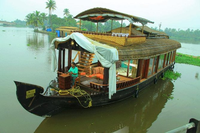 Kochi Private Tour: Overnight Alleppey Backwaters Luxury Houseboat Cruise - Tour Highlights