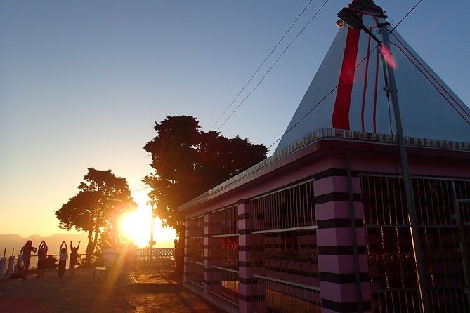 Kunjapuri Temple Sunrise Trek With Professional Guide - Experience Highlights
