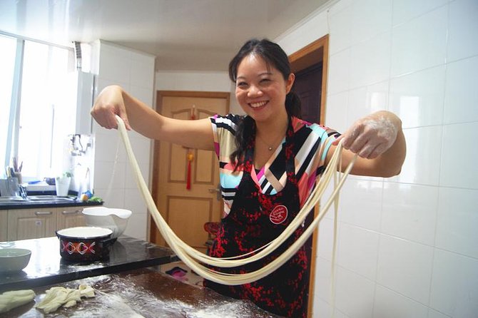 La Mian and Shaved Noodle Class Wet Market Tour - Experience Details