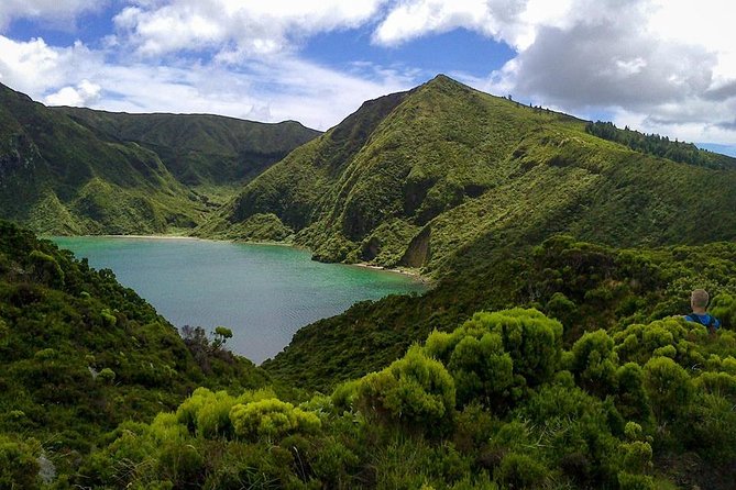 Lagoa Do Fogo Trail Full-Day Walking Tour With Lunch - Overview and Tour Details