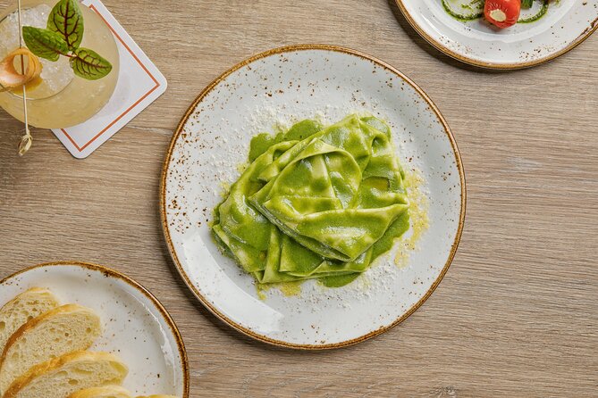 Las Vegas Night Flight With Dinner at Matteo Ristorante - Booking Details