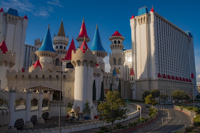 Las Vegas Strip Self-Guided Walking Audio Tour - Tour Features