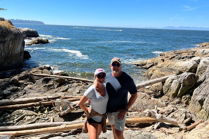 Lighthouse Park Hike - Scenic Views