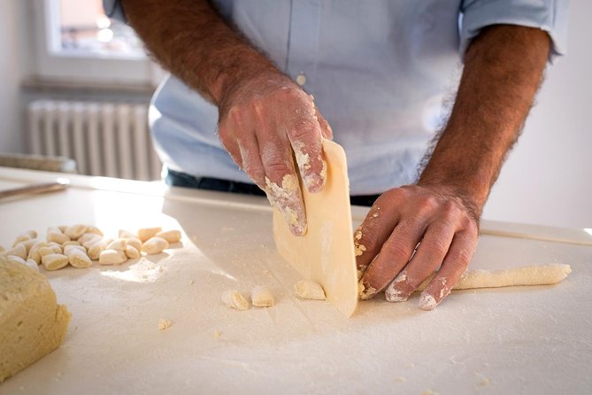 Local Market Visit and Private Cooking Class at a Cesarinas Home in Lecce - Booking Details