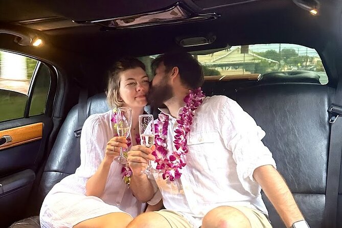 Luxury Limousine Private Transfer Around the Island of Maui - Luxury Limousine Private Transfer Overview