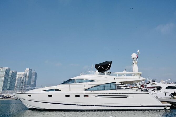 Luxury Yacht Rental for Private Tours in Dubai - Overview of the Tour