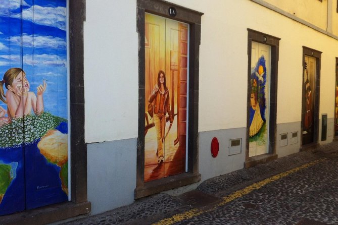 Madeira Wine Tasting and Funchal City Tour - Meeting and Pickup