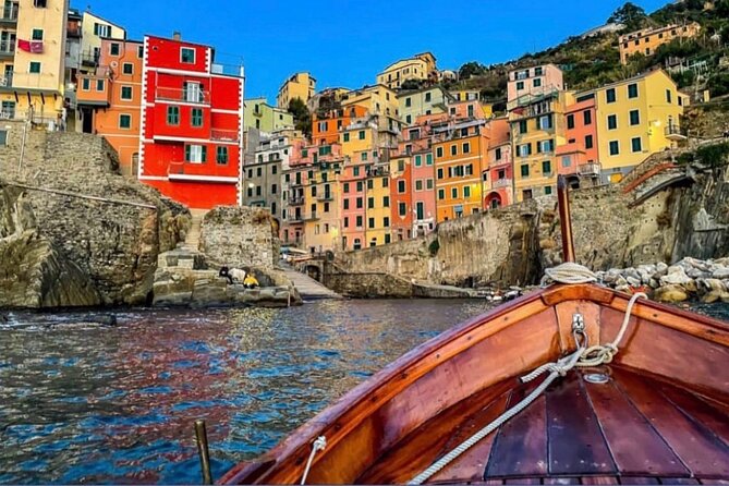 Magical Half Day Private Guided Boat Trip to 5 Terre - Pricing Information