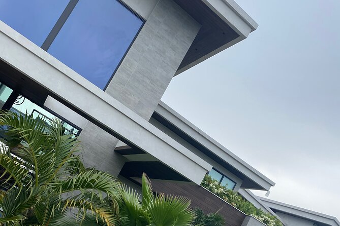 Montego Bay Airport Private Transfers to Negril Hotel. - Pickup Details