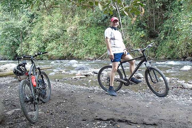Mountain Bike: Quito to Mindo Cloud Forest - Full Day - Overview of Quito to Mindo Bike Trip