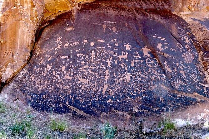 Needles Canyonlands 4X4 Jeep Tour From Moab (3 Person Minimum) - Tour Details