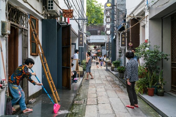 Old Guangzhou Backstreet Alley Local Market Walking Private Tour - Tour Highlights
