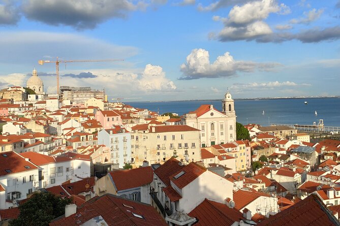 Old Lisbon by a 3 Hour Tuk Tuk Private Tour - Tour Highlights