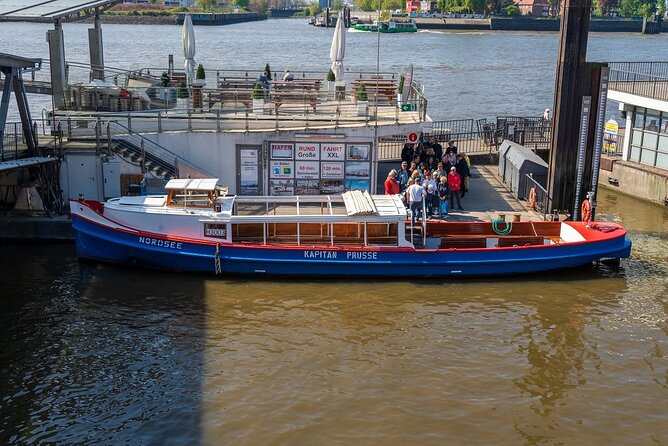 One Hour Long Harbor Tour in Hamburg - Overview and Inclusions