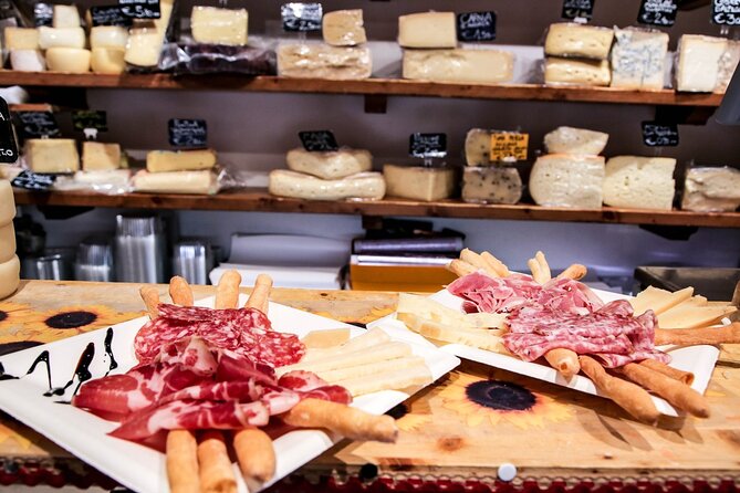 Padua: Market Tasting Tour - Market Exploration