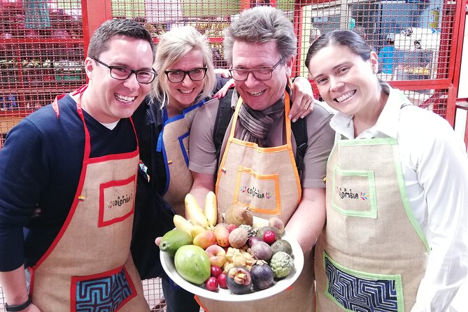 PALOQUEMAO MARKET FOOD Tour. EXOTIC Fruit. LOCAL Snacks. /Min 2 Pax - Culinary Delights