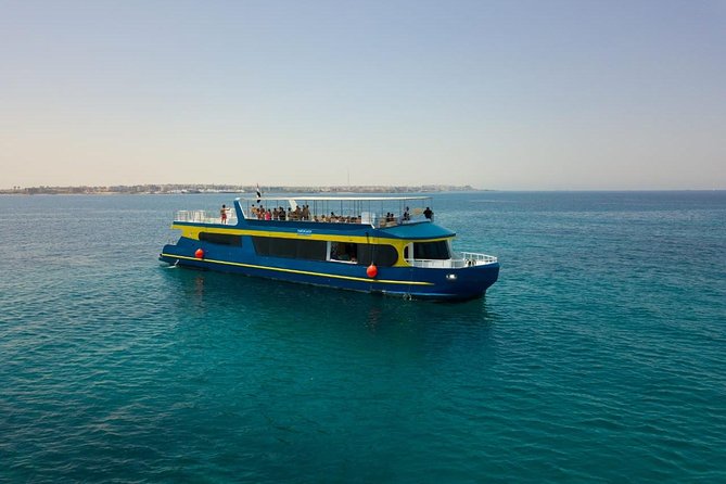 Paradise Catamaran Conquest 2 Hours Semi Submarine & Snorkeling - Hurghada - Overview and Experience