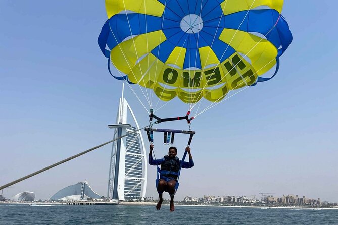 Parasailing in Dubai: Soar High Above the Arabian Gulf - Whats Included