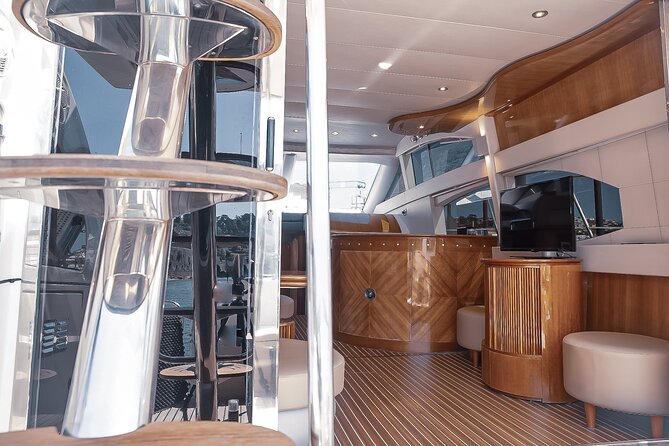 PARTY EXPERIENCE 4h - Private Yacht Tour in the City of Porto - Additional Information