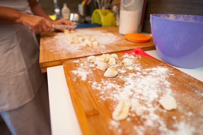 Pasta & Tiramisu Class at a Cesarinas Home With Tasting in Cava De Tirreni - Experience Overview