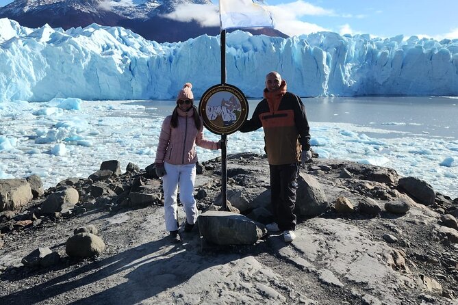 Perito Moreno Minitrekking Full Day With Transfer and Walkways - Tour Highlights