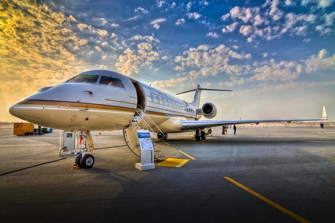 Philadelphia International Airport (PHL) Airport Hotel Shuttle - Convenient Airport Pickup Information